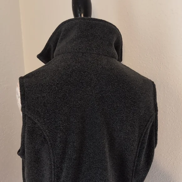 Columbia Charcoal Sleeveless Fleece Vest - Picture 4 of 5